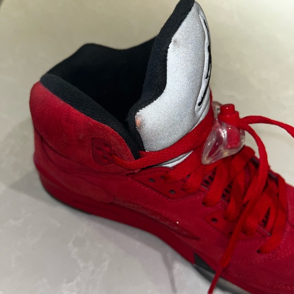 Jordan 5 Red Suade - Picture 10 of 11